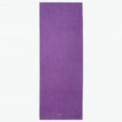 Gaiam Towels Stay-Put Yoga Towel