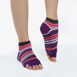 Gaiam Toeless Yoga Socks