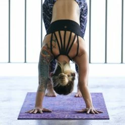 Gaiam Mulberry Cluster Yoga Mat (4mm)