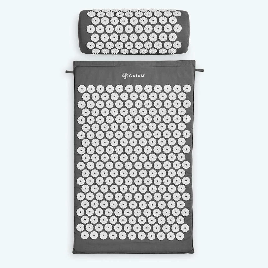 Discount π₯° Gaiam Acupressure Mat & Pillow π 2 Gaiam Acupressure Mat & Pillow