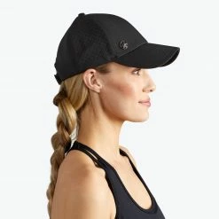 Gaiam Yoga Gear Wander Breathable Geo Hat