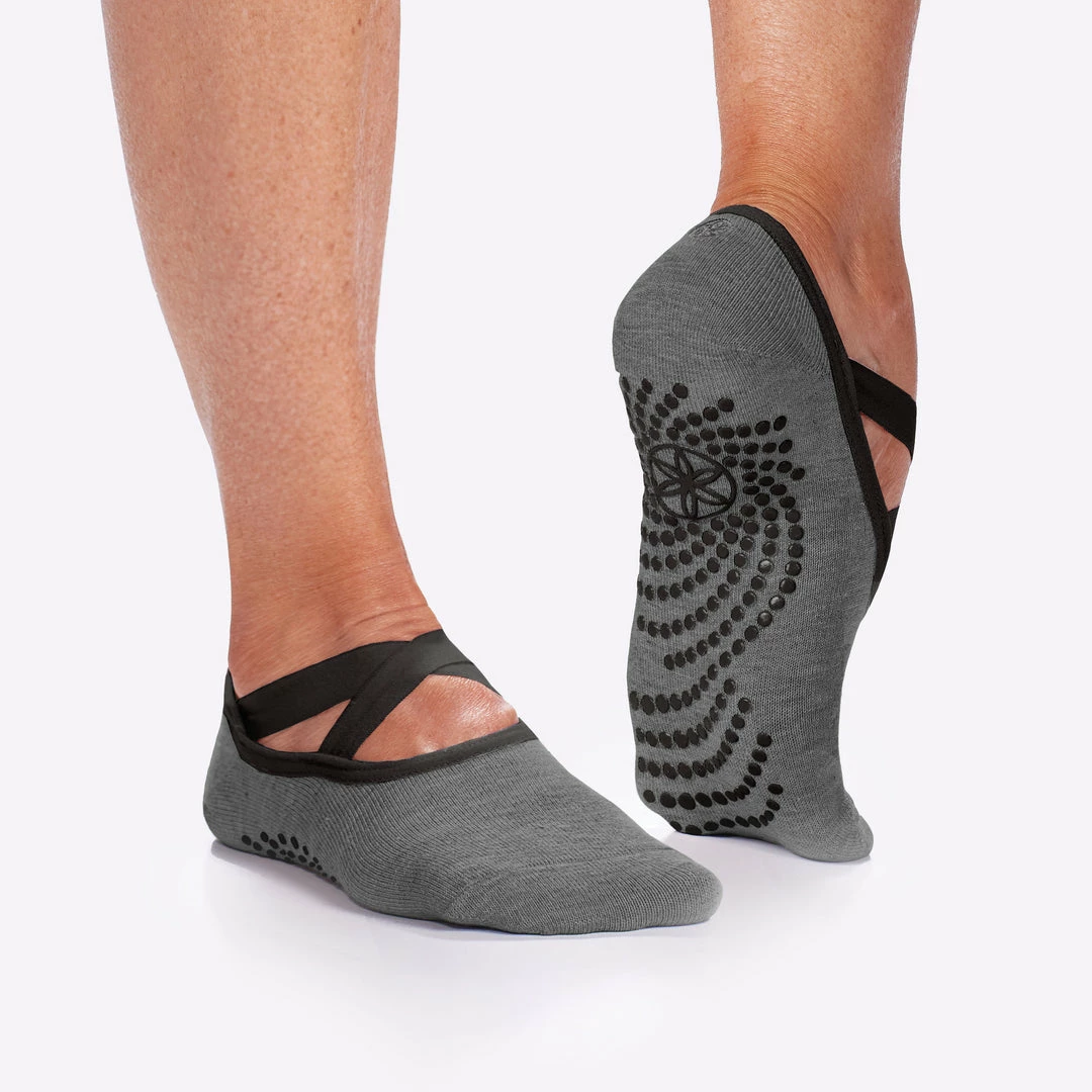 Hot Sale π Gaiam Yoga Gear Grippy Yoga-Barre 𧦠Socks - 2 Pack β 9 Gaiam Yoga Gear Grippy Yoga-Barre Socks - 2 Pack