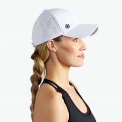 Gaiam Yoga Gear Wander Breathable Geo Hat