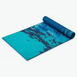 Gaiam Premium Reversible Peaceful Waters Yoga Mat (6mm)