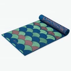 Promo π₯° Gaiam Premium Metallic Reversible Scalloped Ink Yoga Mat (6mm) Yoga Mats β¨ 12 Gaiam Premium Metallic Reversible Scalloped Ink Yoga Mat (6mm) Yoga Mats