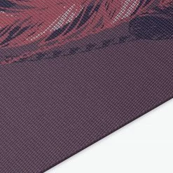Gaiam Premium Lilac Feathers Yoga Mat (6mm)