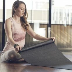 Outlet β¨ Gaiam Breathable Yoga Mat (4mm) π― 11 Gaiam Breathable Yoga Mat (4mm)