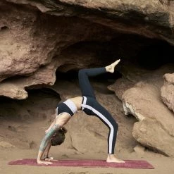 Gaiam Premium Insta-Grip Yoga Mat (6mm)